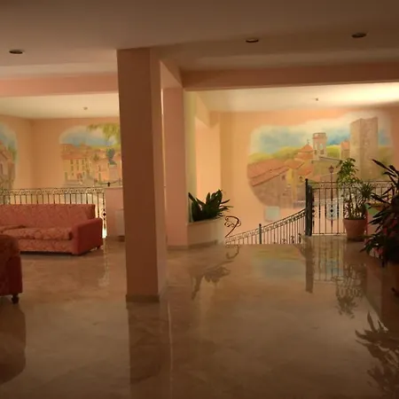 La Grotte ホテル サン・ドナート・ヴァル・ディ・コミーノ